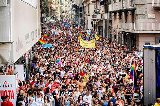 Gay-Pride-2018-Napoli-in-30000-al-Mediterranean-Pride-coolcuore